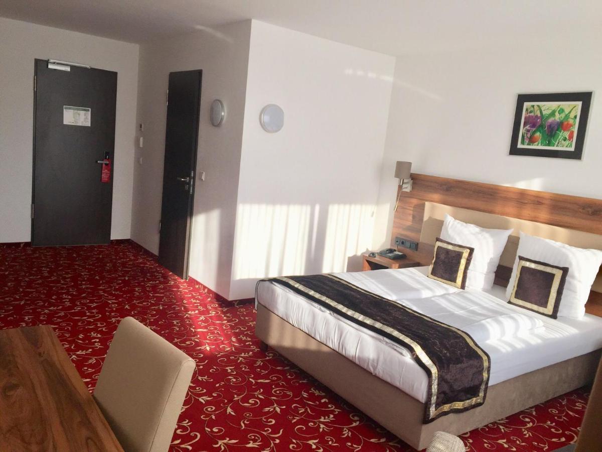 Hotel Luna Offenbach am Main Exterior foto